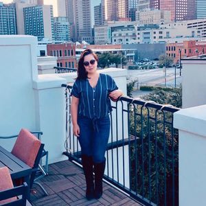 Meet your Posher, Nikki